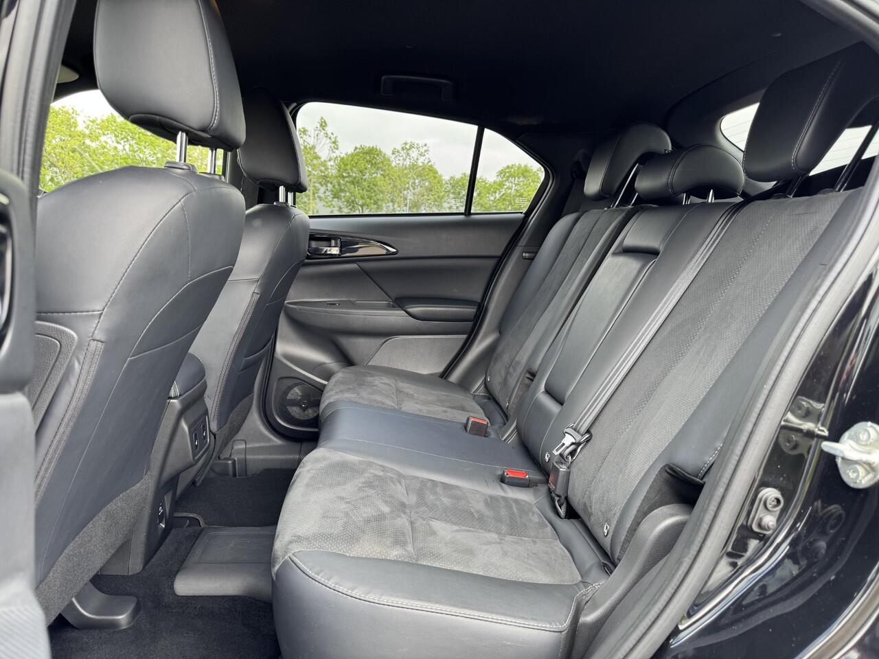 Mitsubishi ECLIPSE Cross 2.4 PHEV Executive | Stuur- + Stoelverwarming | Dodehoek Detectie | Adapt. Cruise Control | 360° Camera | Rijklaarprijs!