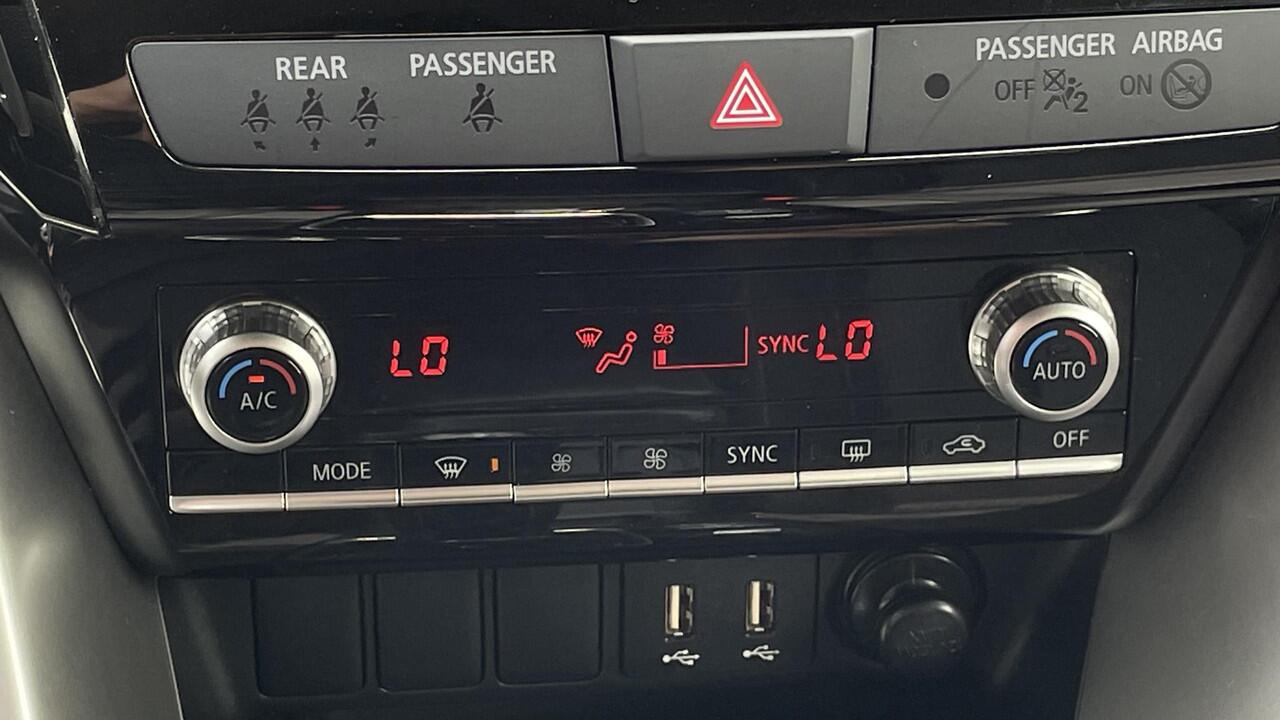 Mitsubishi ECLIPSE Cross 2.4 PHEV Intense | Stoelverwarming | Achteruitrijcamera | Apple Carplay / Android Auto | DAB+