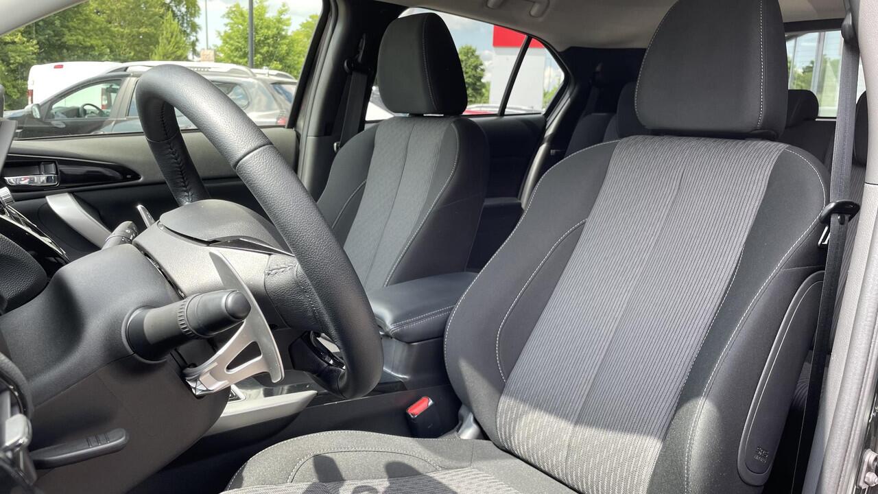 Mitsubishi ECLIPSE Cross 2.4 PHEV Intense | Stoelverwarming | Achteruitrijcamera | Apple Carplay / Android Auto | DAB+