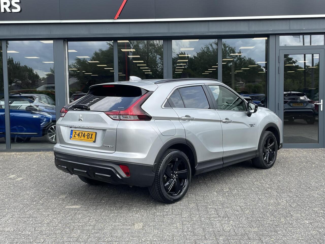 Mitsubishi ECLIPSE Cross 2.4 PHEV Black Edition