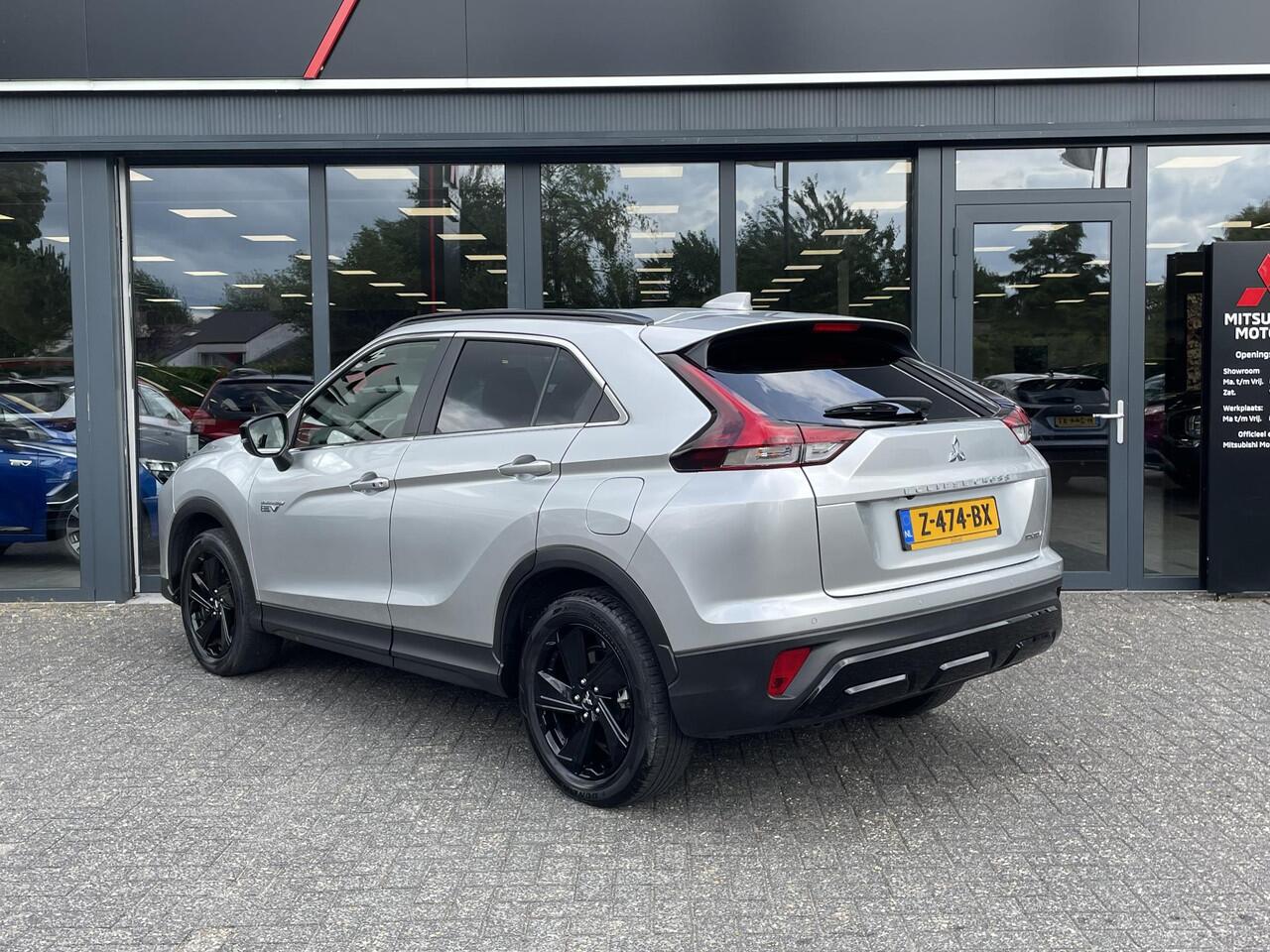 Mitsubishi ECLIPSE Cross 2.4 PHEV Black Edition