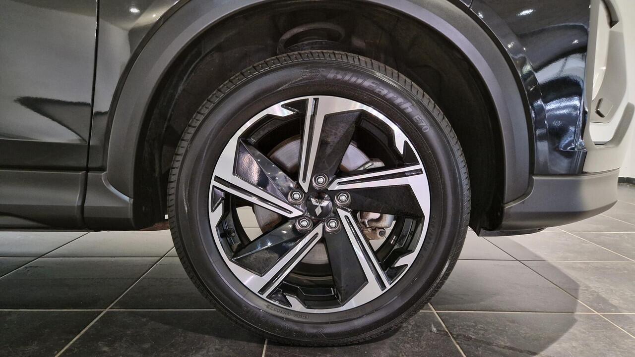 Mitsubishi ECLIPSE Cross 2.4 PHEV Intense+