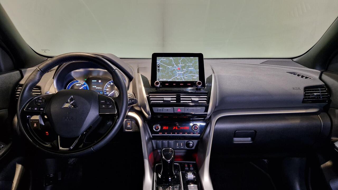 Mitsubishi ECLIPSE Cross 2.4 PHEV Intense+