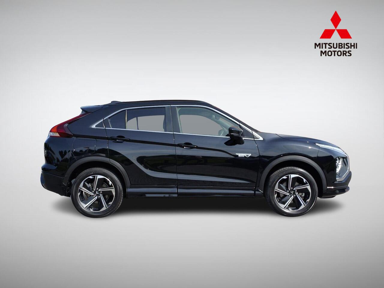 Mitsubishi ECLIPSE Cross 2.4 PHEV Executive | Stuur- + Stoelverwarming | Dodehoek Detectie | Adapt. Cruise Control | 360° Camera | Rijklaarprijs!