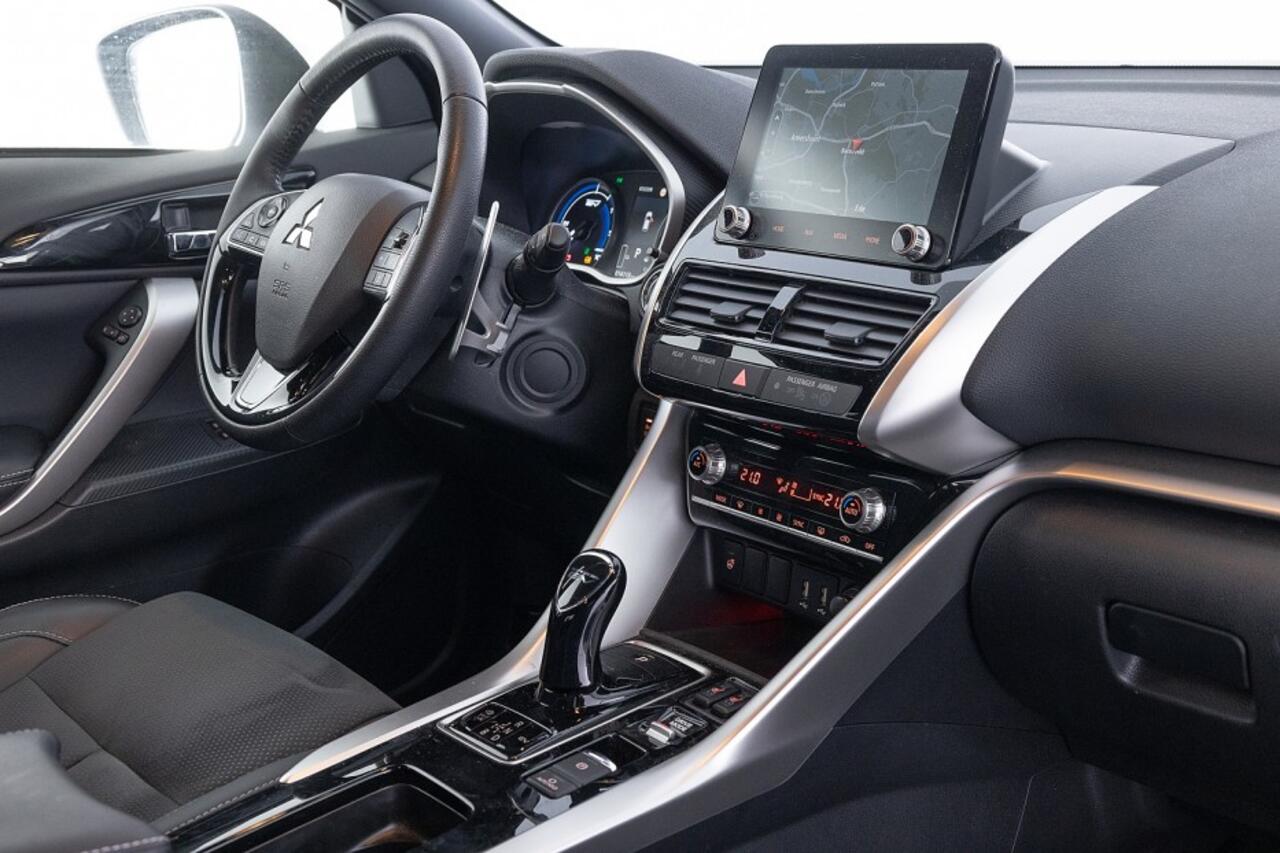 Mitsubishi ECLIPSE Cross 2.4 PHEV Executive | Trekhaak | NAVI | Half LEDER ? 1e Eigenaar