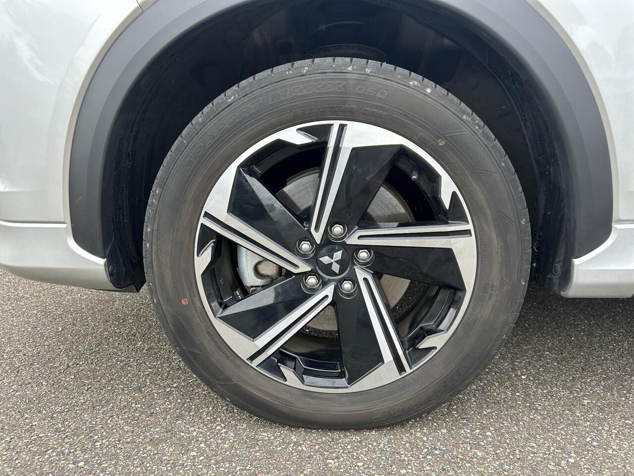 Mitsubishi ECLIPSE Cross 2.4 PHEV Executive