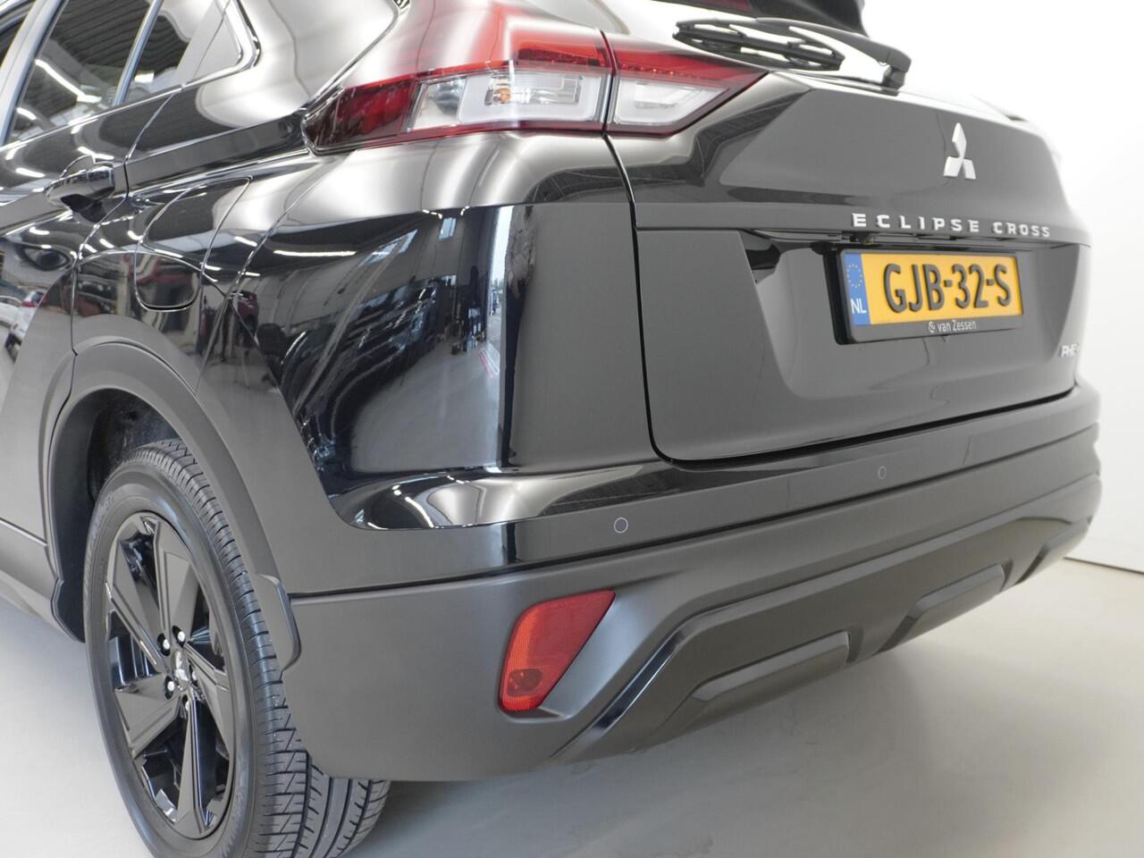 Mitsubishi ECLIPSE Cross 2.4 PHEV Black Edition | NL Auto | 360 Camera | Adaptive Cruise | Garantie tot 20-8-2032!