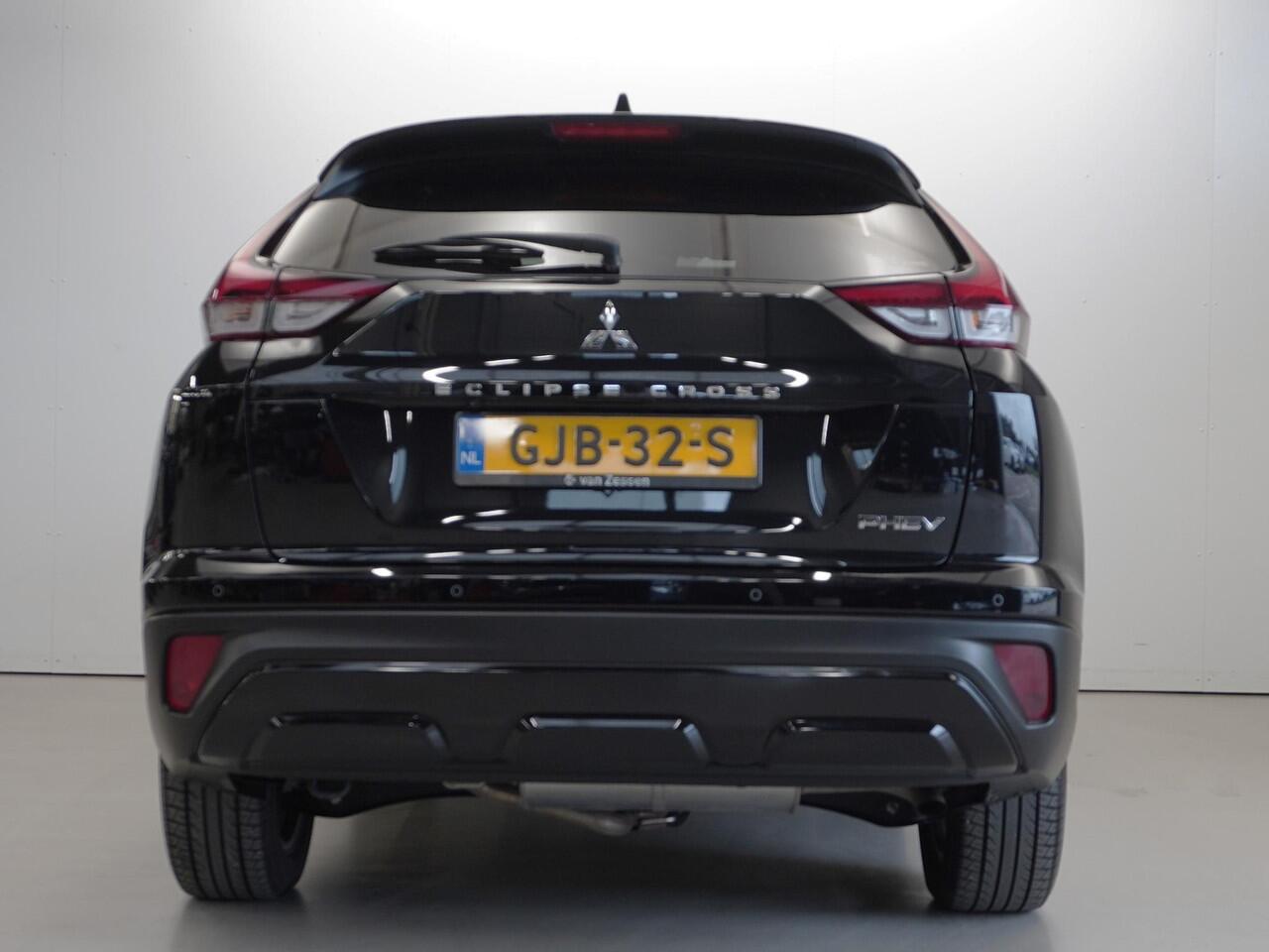 Mitsubishi ECLIPSE Cross 2.4 PHEV Black Edition | NL Auto | 360 Camera | Adaptive Cruise | Garantie tot 20-8-2032!