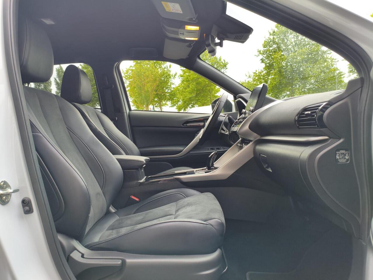 Mitsubishi ECLIPSE Cross 2.4 PHEV Intense+ | Navigatie | Camera | Stoelverwarming | Apple Carplay/Android Auto | Keyless Entry | LED Koplampen | Rijklaarprijs!