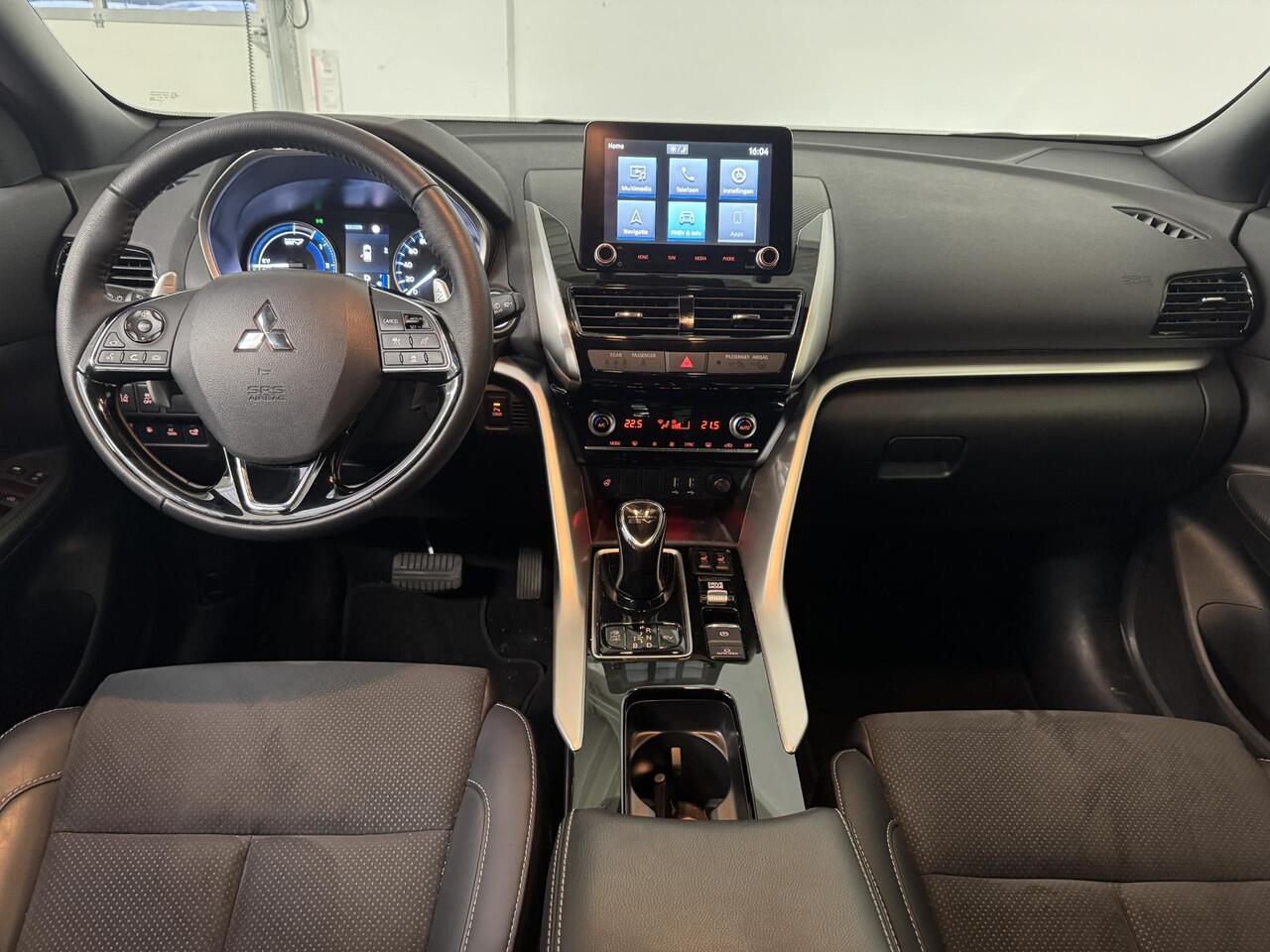 Mitsubishi ECLIPSE Cross 2.4 PHEV Business Executive | Navigatie | 360° Camera | Cruise control adaptief | Stoel + Stuurverwarming |