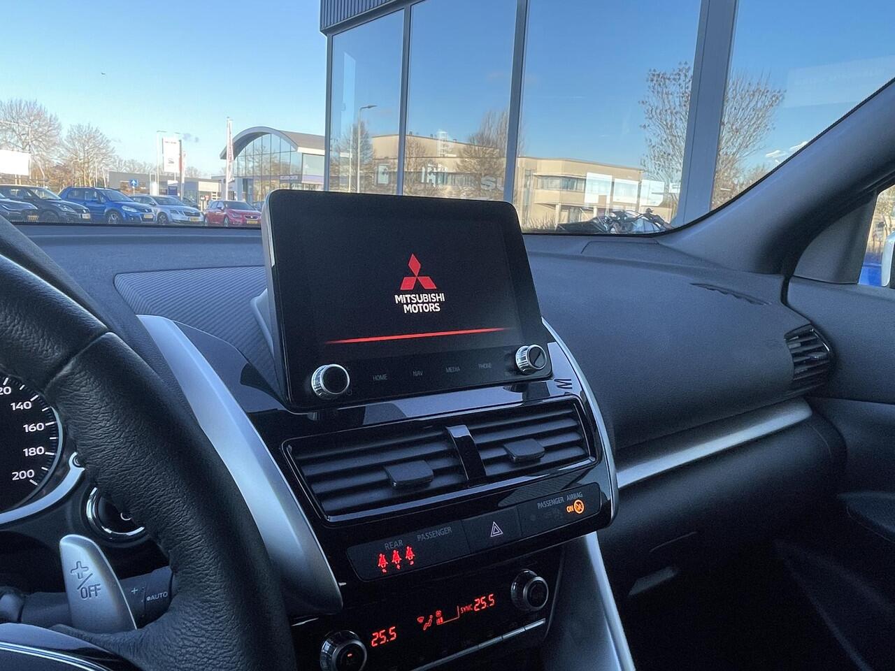 Mitsubishi ECLIPSE Cross 2.4 PHEV Intense+