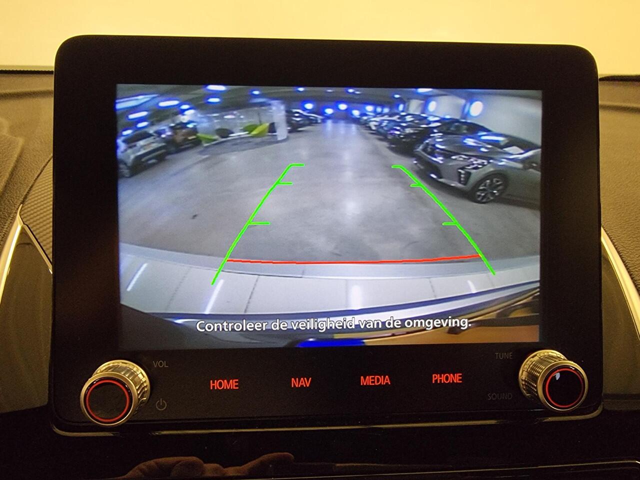 Mitsubishi ECLIPSE Cross 2.4 PHEV Intense+ | Navigatie | Achteruitrijcamera | Stoelverwarming |