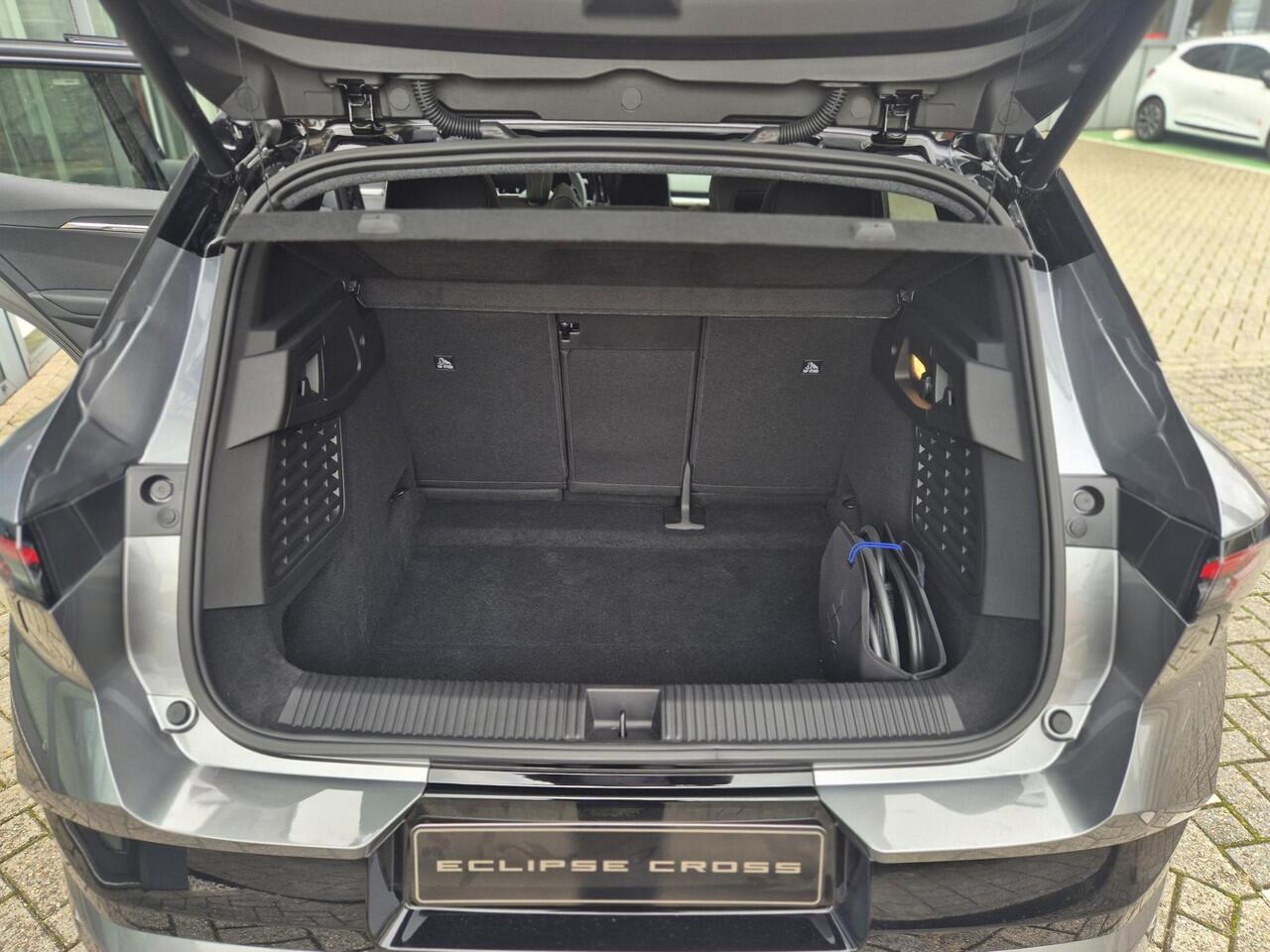 Mitsubishi ECLIPSE Cross Instyle 87 kWh