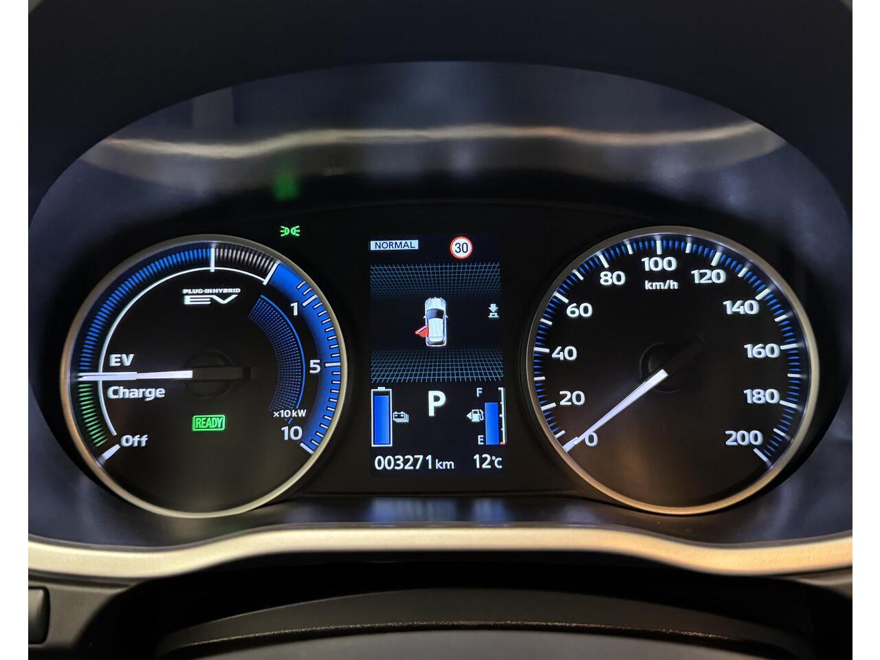 Mitsubishi ECLIPSE Cross 2.4 PHEV Intense+ | Standkachel | NL Auto! | 1e Eigenaar | Garantie tot 31-3-2033