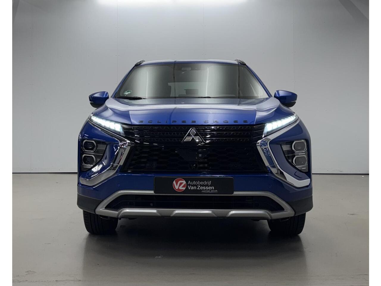 Mitsubishi ECLIPSE Cross 2.4 PHEV Intense+ | Standkachel | NL Auto! | 1e Eigenaar | Garantie tot 31-3-2033