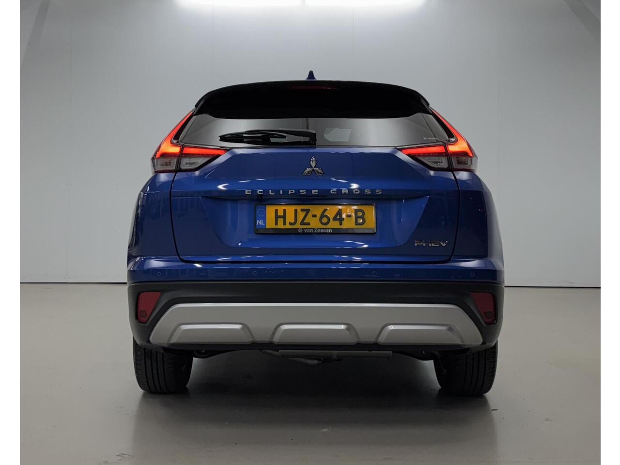Mitsubishi ECLIPSE Cross 2.4 PHEV Intense+ | Standkachel | NL Auto! | 1e Eigenaar | Garantie tot 31-3-2033