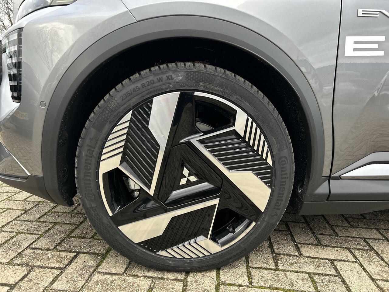 Mitsubishi ECLIPSE Cross Instyle 87 kWh RIJKLAAR | 17% Bijtelling | FULL OPTIONS