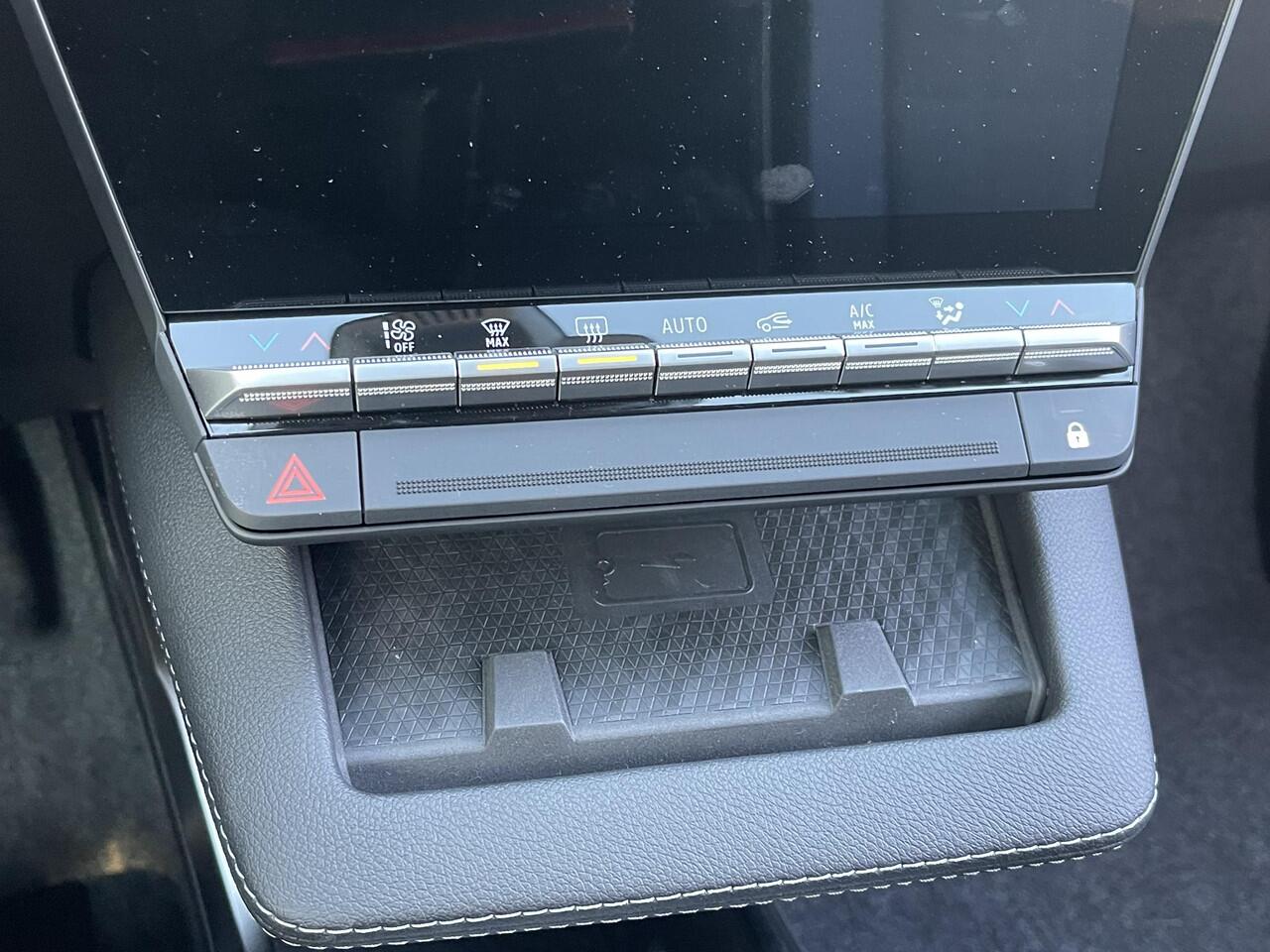 Mitsubishi ECLIPSE Cross Intense 87 kWh