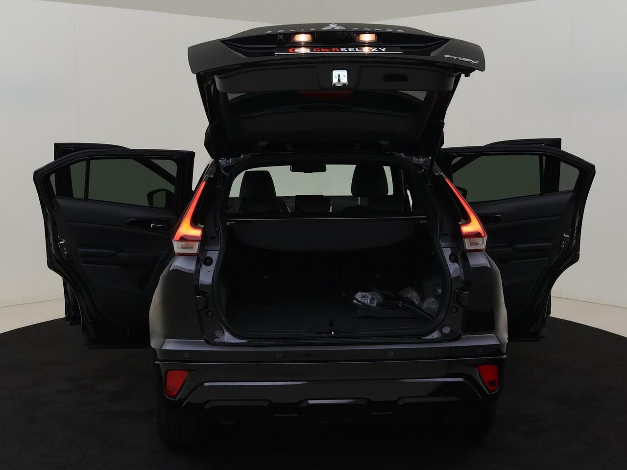 Mitsubishi ECLIPSE Cross 2.4 PHEV Black Edition