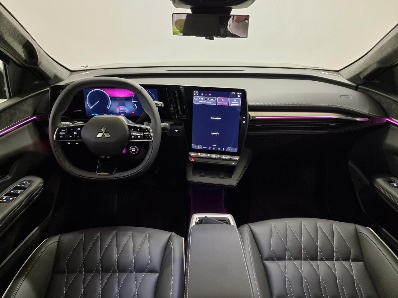 Mitsubishi ECLIPSE Cross Instyle 87 kWh | Demo 04-26 Leverbaar | Warmtepomp | Harman / Kardon | Solarbay Panoramadak | Cruise control adaptief | Stoel + stuurverwarming |