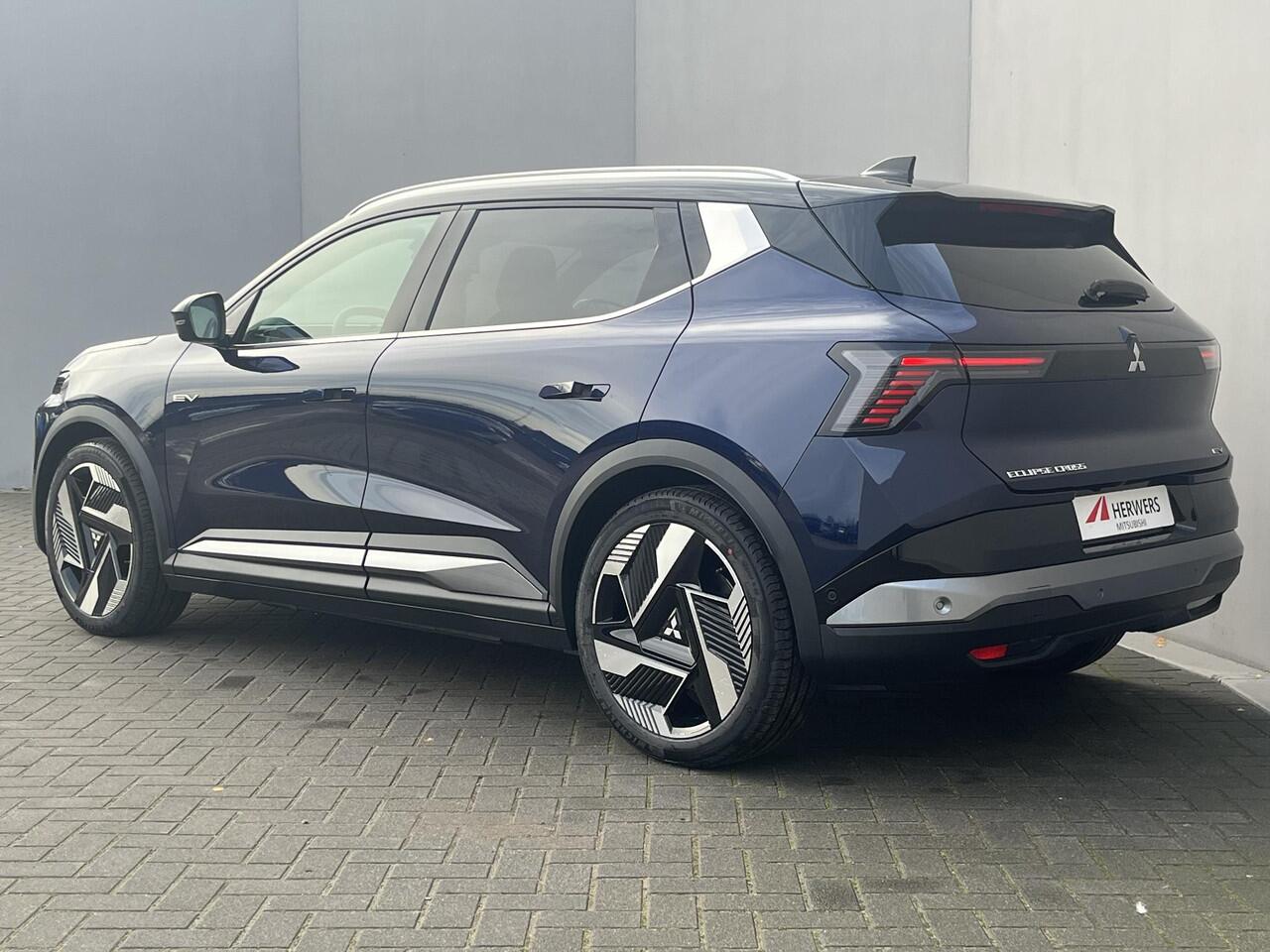 Mitsubishi ECLIPSE Cross Instyle 87 kWh / ¤2000 introductiekorting / Nieuw Model! / 100% Elektrisch / 621 KM WLTP / 1.100 KG Trekgewicht / 8 jaar Fabrieksgarantie / Elektrochromatisch glazen Panoramadak / 360° Camera / Google Maps Navigatie / Stuurwiel- en Stoelverwarming v