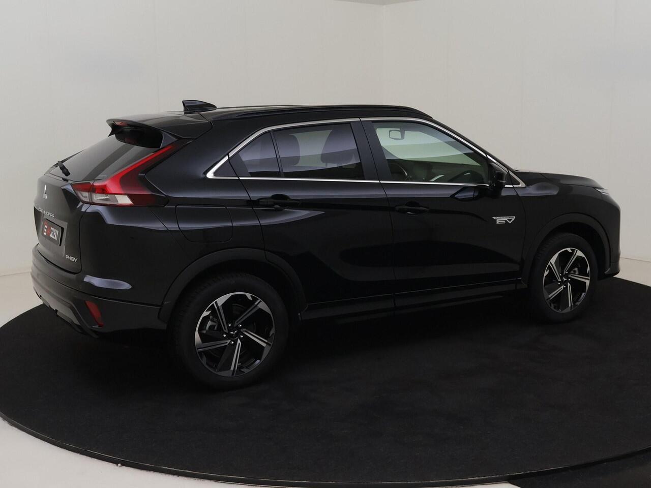 Mitsubishi ECLIPSE Cross 2.4 PHEV Black Edition