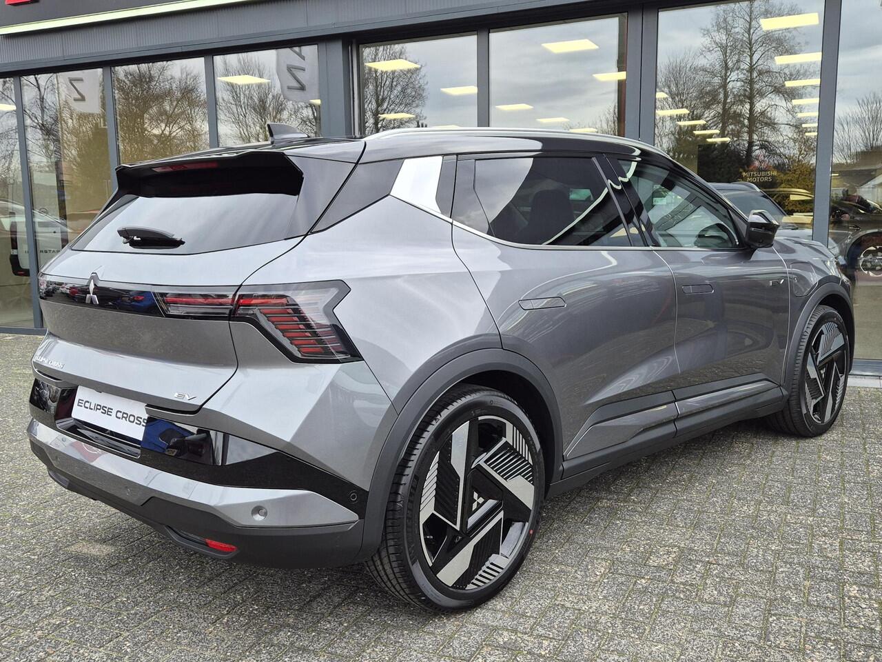 Mitsubishi ECLIPSE Cross Instyle 87 kWh | Demo 04-25 Leverbaar | Warmtepomp | Harman / Kardon | Solarbay Panoramadak | Cruise control adaptief | Stoel + stuurverwarming |