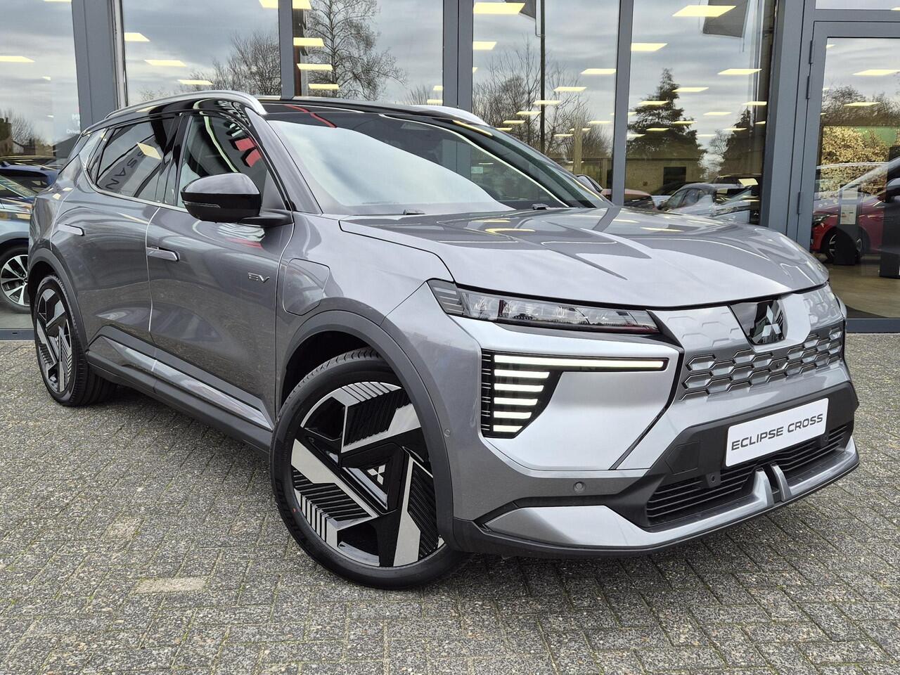 Mitsubishi ECLIPSE Cross Instyle 87 kWh | Demo 04-25 Leverbaar | Warmtepomp | Harman / Kardon | Solarbay Panoramadak | Cruise control adaptief | Stoel + stuurverwarming |