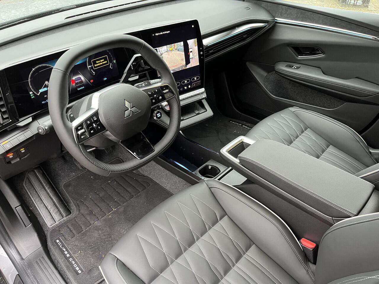 Mitsubishi ECLIPSE Cross Instyle 87 kWh