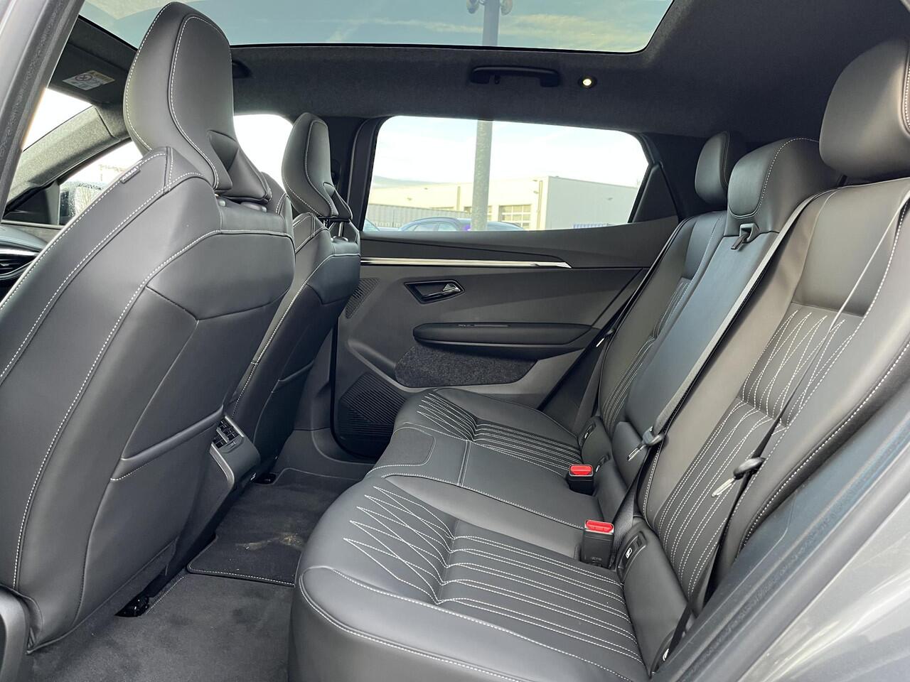 Mitsubishi ECLIPSE Cross Instyle 87 kWh