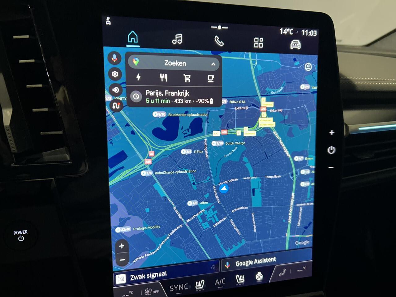 Mitsubishi ECLIPSE Cross Instyle 87 kWh | Demo 04-25 Leverbaar | Warmtepomp | Harman / Kardon | Panoramadak | Cruise control adaptief | Stoel + stuurverwarming |