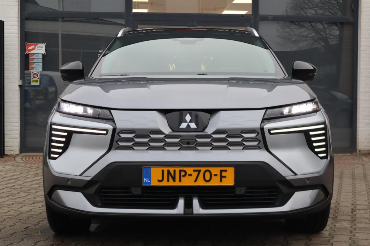 Mitsubishi ECLIPSE Cross Instyle 87 kWh
