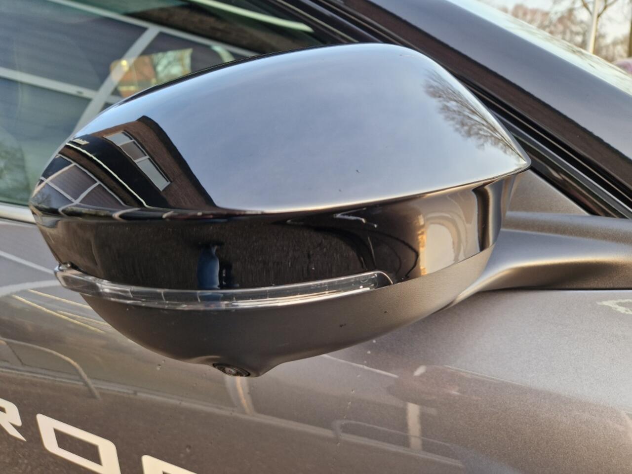 Mitsubishi ECLIPSE Cross Instyle 87 kWh