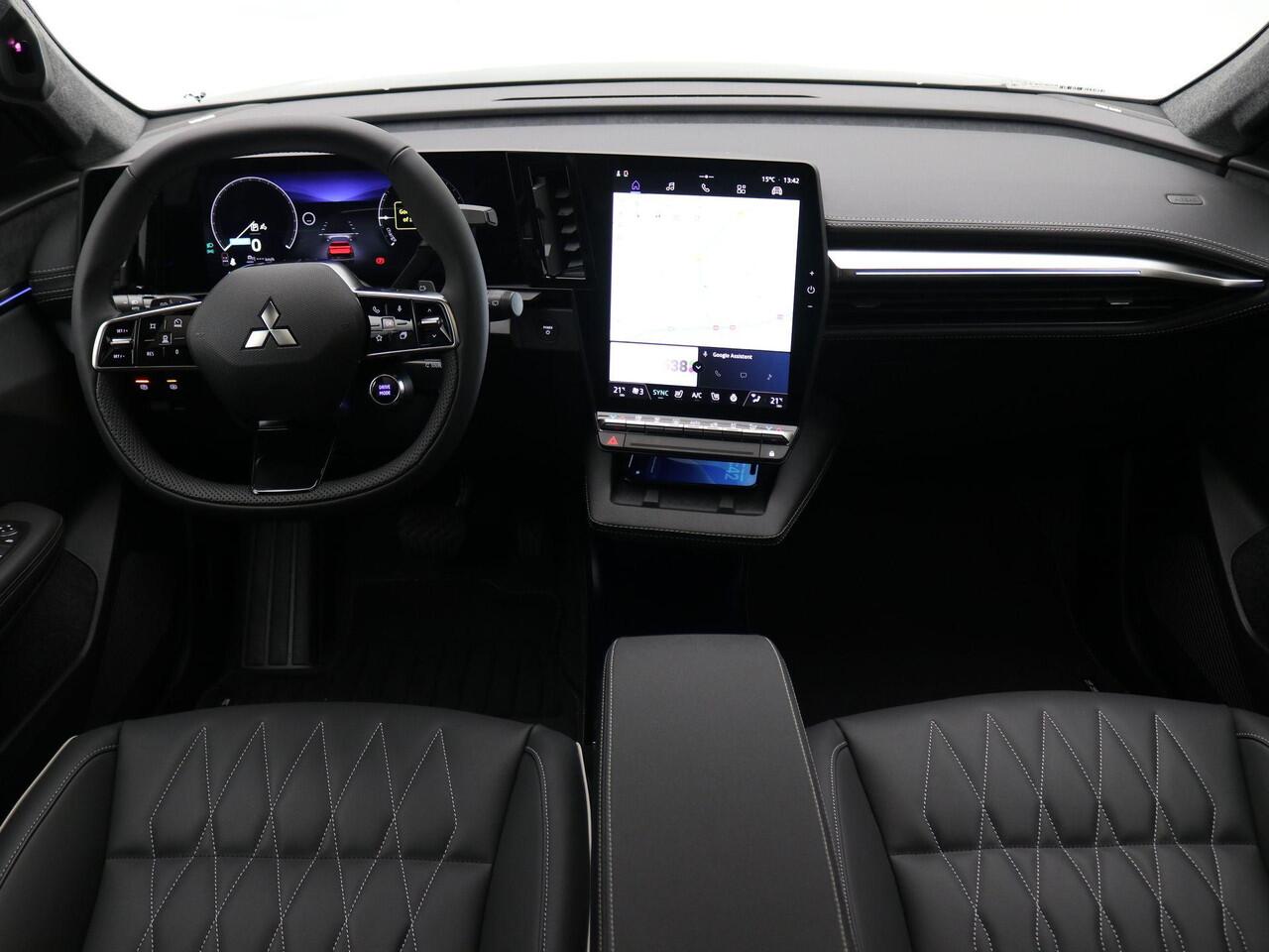 Mitsubishi ECLIPSE Cross Instyle 87 kWh / 100% Elektrisch / 625 KM WLTP / 1.100 KG Trekgewicht / 8 jaar fabrieksgarantie/ Panoramadak / Lederen bekleding / Google / Full Option /