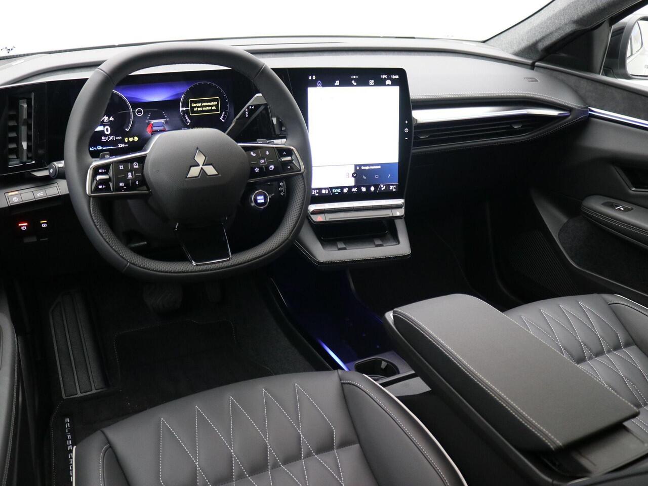 Mitsubishi ECLIPSE Cross Instyle 87 kWh / 100% Elektrisch / 625 KM WLTP / 1.100 KG Trekgewicht / 8 jaar fabrieksgarantie/ Panoramadak / Lederen bekleding / Google / Full Option /