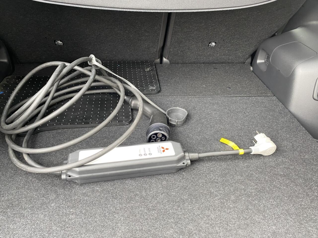 Mitsubishi ECLIPSE Cross 2.4 PHEV Executive | All Seasons | 360 graden camera