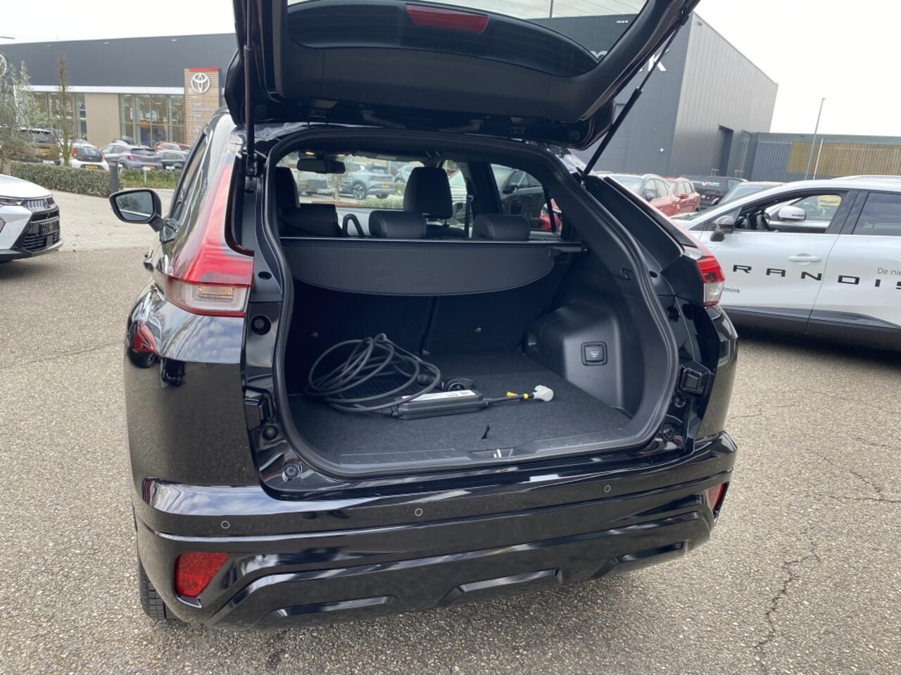 Mitsubishi ECLIPSE Cross 2.4 PHEV Executive | All Seasons | 360 graden camera