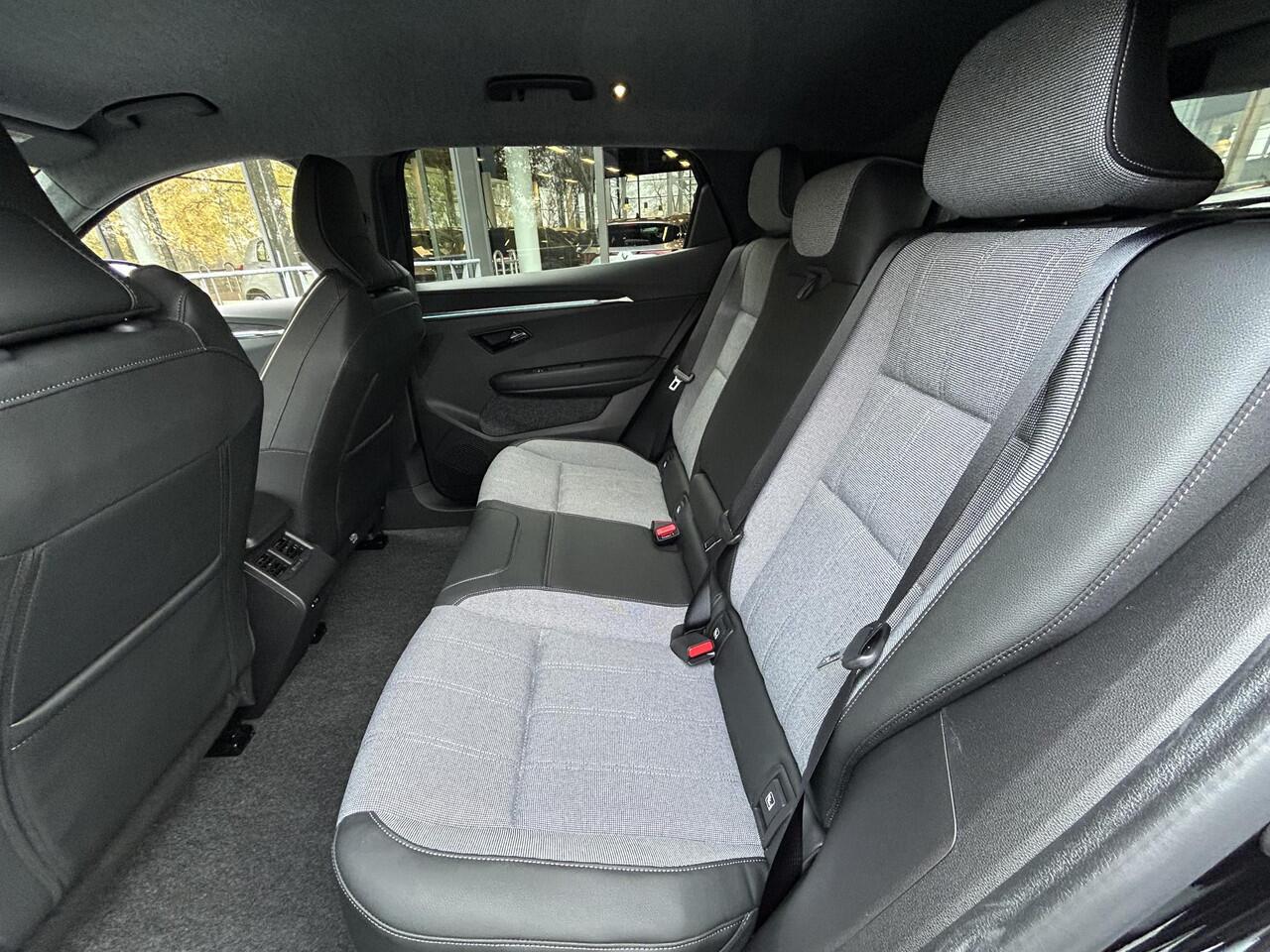 Mitsubishi ECLIPSE Cross Intense+ 87 kWh | NIEUW MODEL UIT VOORRAAD LEVERBAAR!