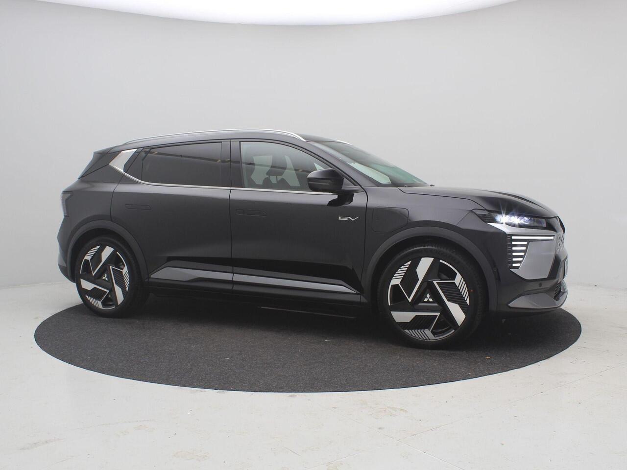 Mitsubishi ECLIPSE Cross Intense+ 87 kWh / ¤ 4.000 introductiekorting / Nieuw Model! / Rijklaarprijs / 100% Elektrisch / 621 KM WLTP / 1.100 KG Trekgewicht / Achteruitrijcamera / Google Maps Navigatie / Stuur- & Stoelverwarming /