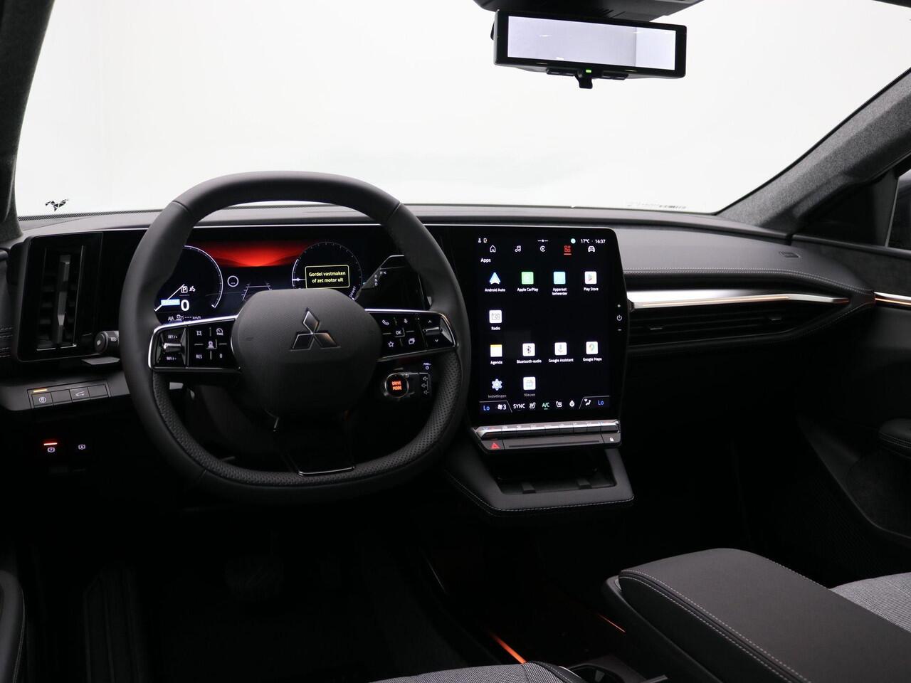 Mitsubishi ECLIPSE Cross Intense+ 87 kWh / ¤ 4.000 introductiekorting / Nieuw Model! / Rijklaarprijs / 100% Elektrisch / 621 KM WLTP / 1.100 KG Trekgewicht / Achteruitrijcamera / Google Maps Navigatie / Stuur- & Stoelverwarming /