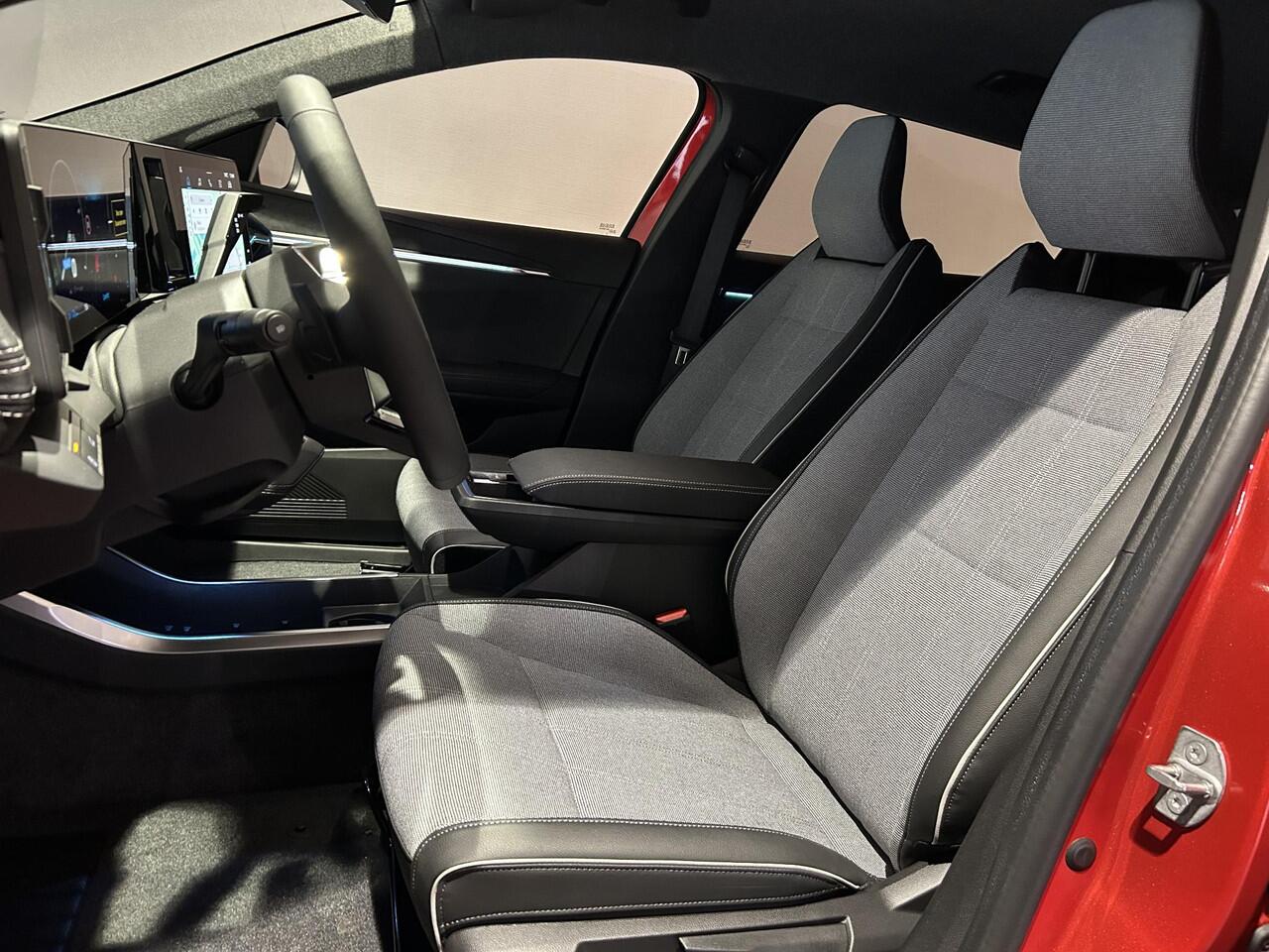 Mitsubishi ECLIPSE Cross Intense 87 kWh | Uit voorraad leverbaar | 8 jaar garantie