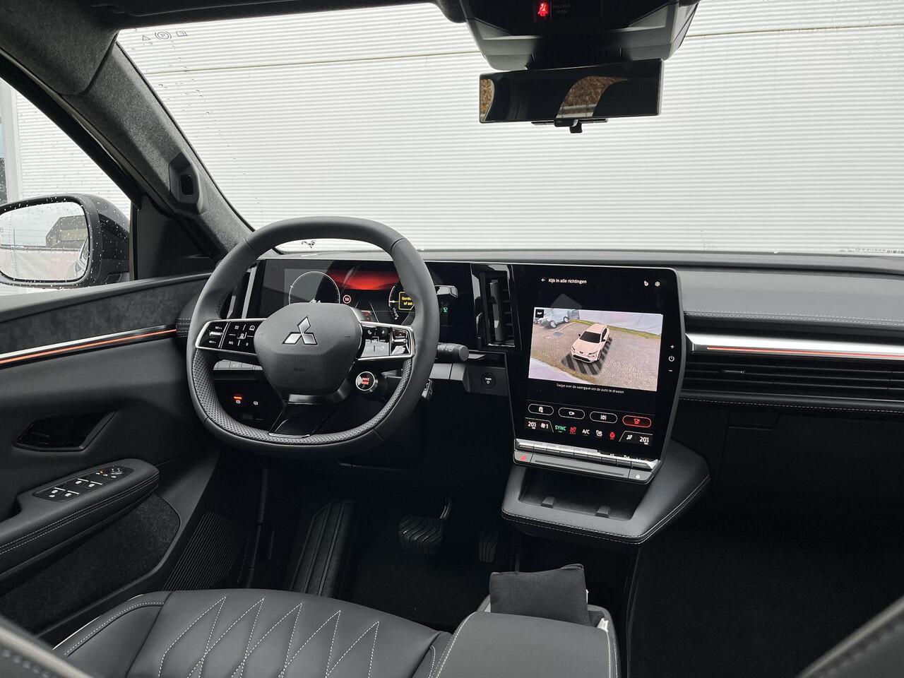 Mitsubishi ECLIPSE Cross Instyle 87 kWh / ¤4.000 introductiekorting / Nieuw Model! / 100% Elektrisch / 621 KM WLTP / 1.100 KG Trekgewicht / 8 jaar fabrieksgarantie