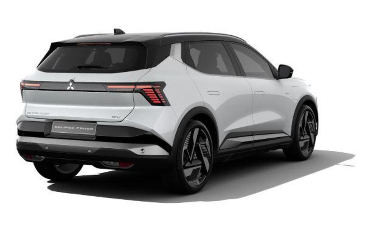 Mitsubishi ECLIPSE Cross Intense+ 87 kWh RIJKLAAR | Nieuw uit voorraad | ¤4.000,- introductievoordeel | 18% bijtelling
