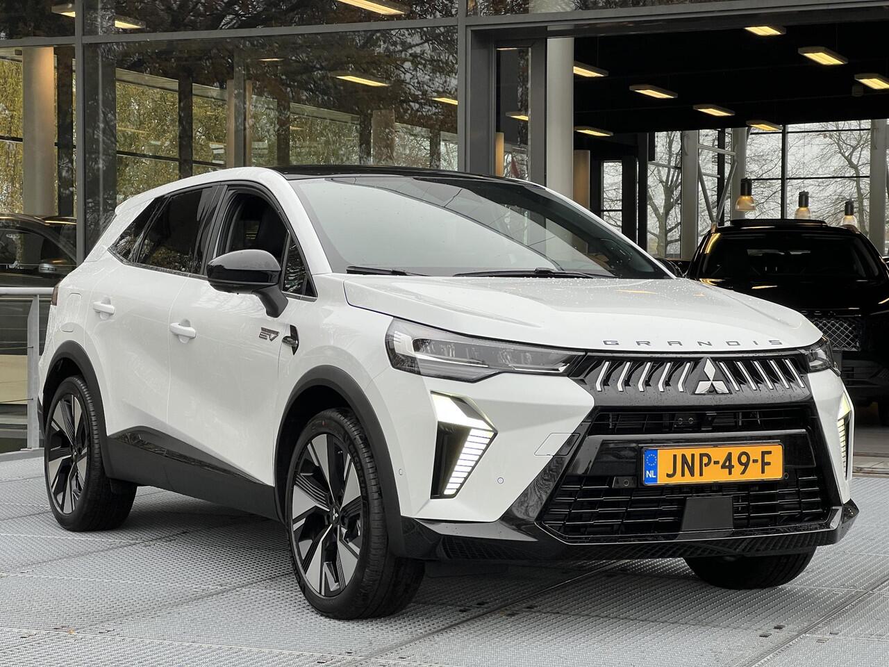 Mitsubishi GRANDIS 1.8 HEV Instyle | DEMO