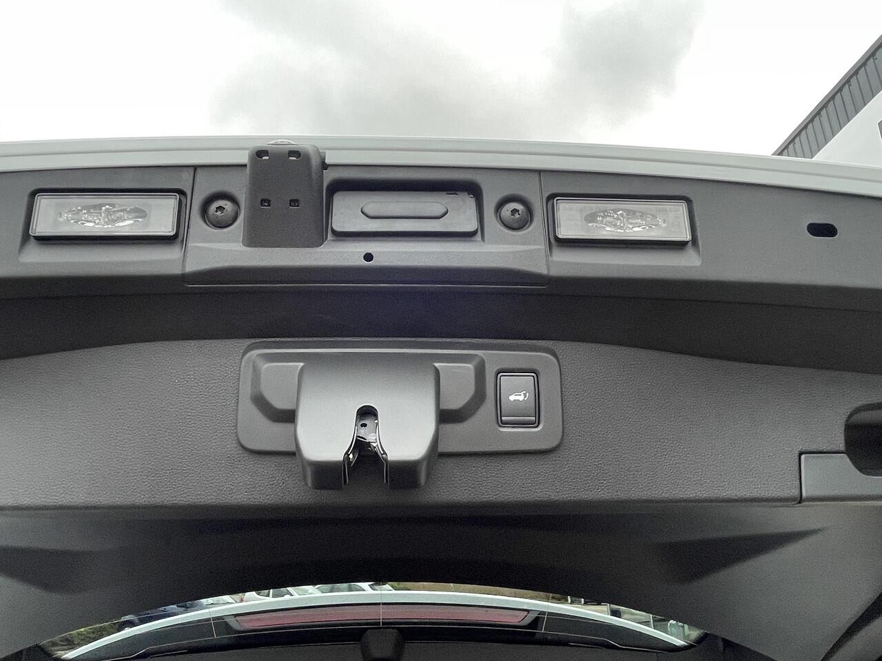 Mitsubishi GRANDIS 1.8 HEV Instyle ¤2000 introductiekorting