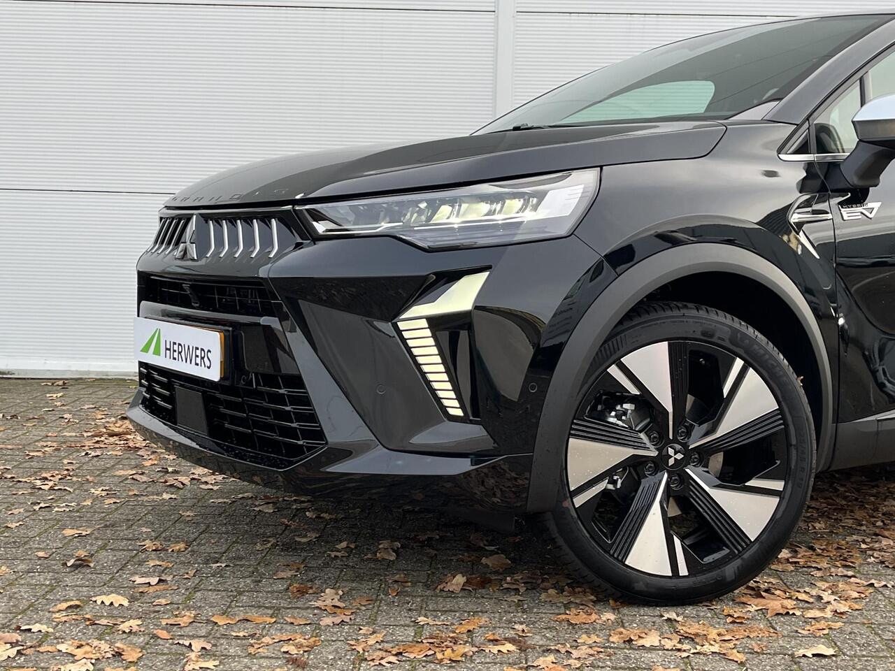 Mitsubishi GRANDIS 1.8 HEV Instyle / 8 jaar fabrieksgarantie / Elektrochromatisch glazen panoramadak / Google Assistent / Stuurwiel- en Stoelverwarming voor / Adaptieve Cruise Control / Verwarmde Voorruit / Climate Control / Keyless Entry & Start / Elektrisch Verstelbare Be