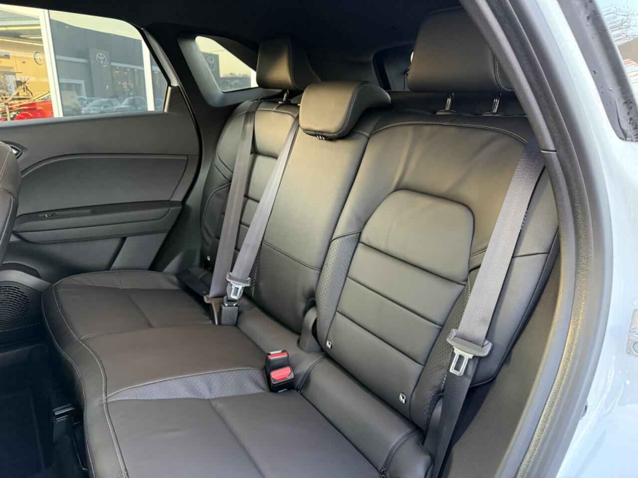 Mitsubishi GRANDIS 1.8 HEV Instyle | Panoramadak | Harman Kardon