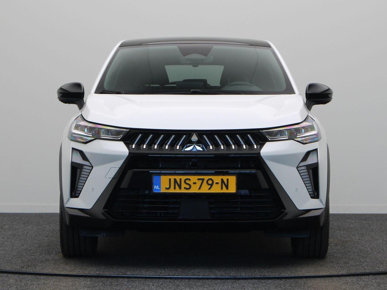 Mitsubishi GRANDIS 1.8 HEV Instyle | 8 Jaar GARANTIE ! | Lederen Bekleding | Harman&Kardon | Elektr.Achterklep | 360 cam | Stoel en stuurwielverwarming.