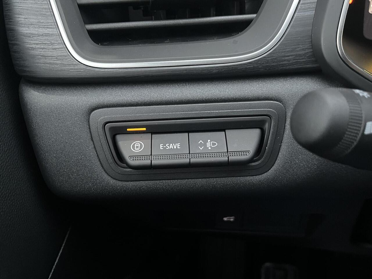 Mitsubishi GRANDIS 1.8 HEV Instyle / 2.000,- Euro Introductievoordeel / 8 Jaar Fabrieksgarantie! / Elektrochromatisch glazen Panoramadak / 360° Camera / Google Maps Navigatie / Stuurwiel- en Stoelverwarming voor / Adaptieve Cruise Control / Verwarmde Voorruit / Climate Cont