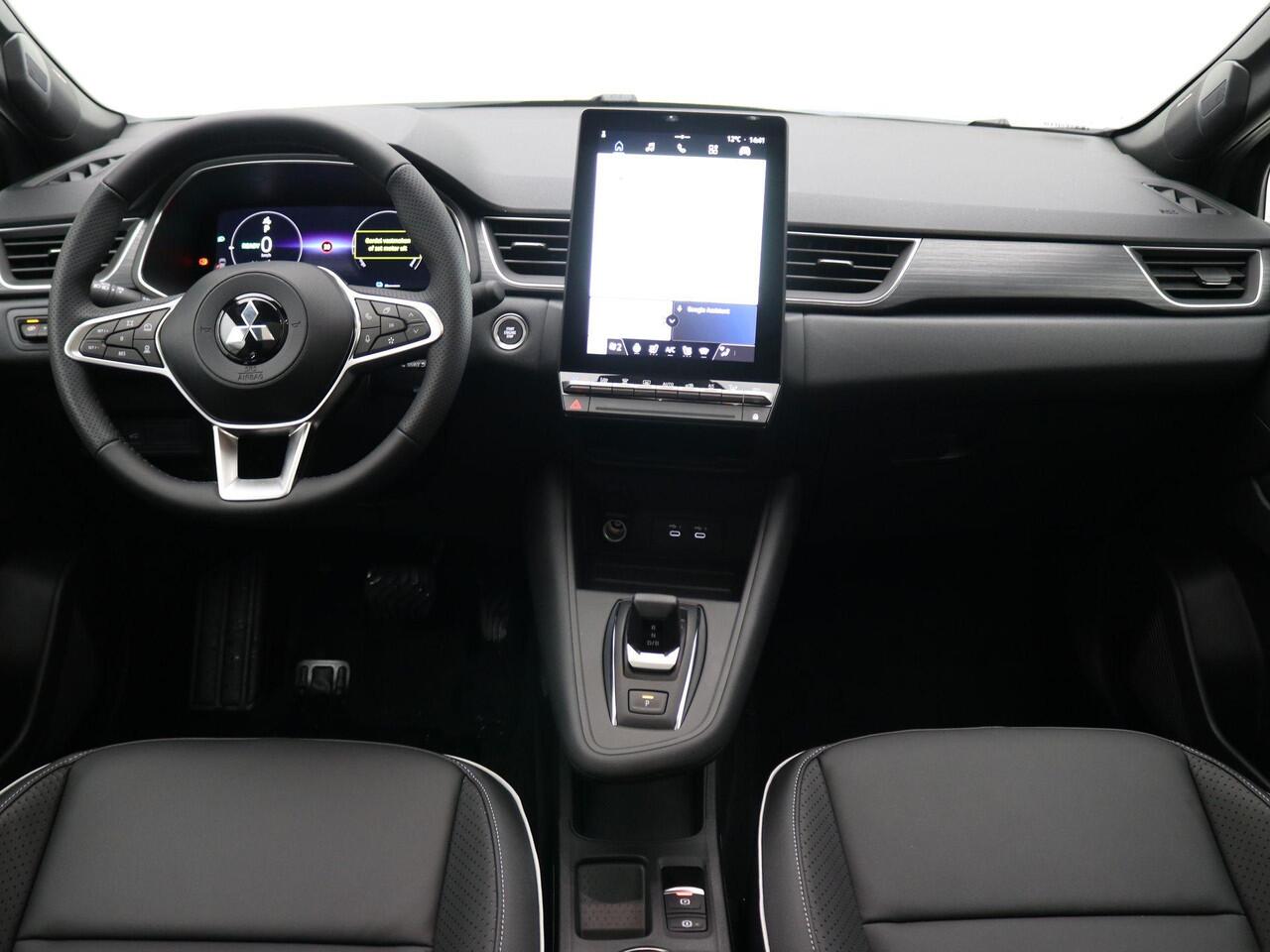 Mitsubishi GRANDIS 1.8 HEV Instyle / ¤ 2.000,- Voordeel op de Nieuwprijs / Prijs is rijklaar / Direct leverbaar / 8 jaar fabrieksgarantie / Elektrochromatisch glazen panoramadak / Google Assistent / Stuurwiel- en Stoelverwarming voor / Adaptieve Cruise Control / Verwarmde V